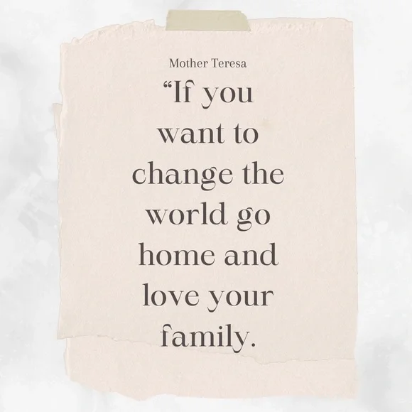 The Bad Bee Boutique is buzzing! Tiff’s Live! It’s happening!!! - Picture 5 of 5